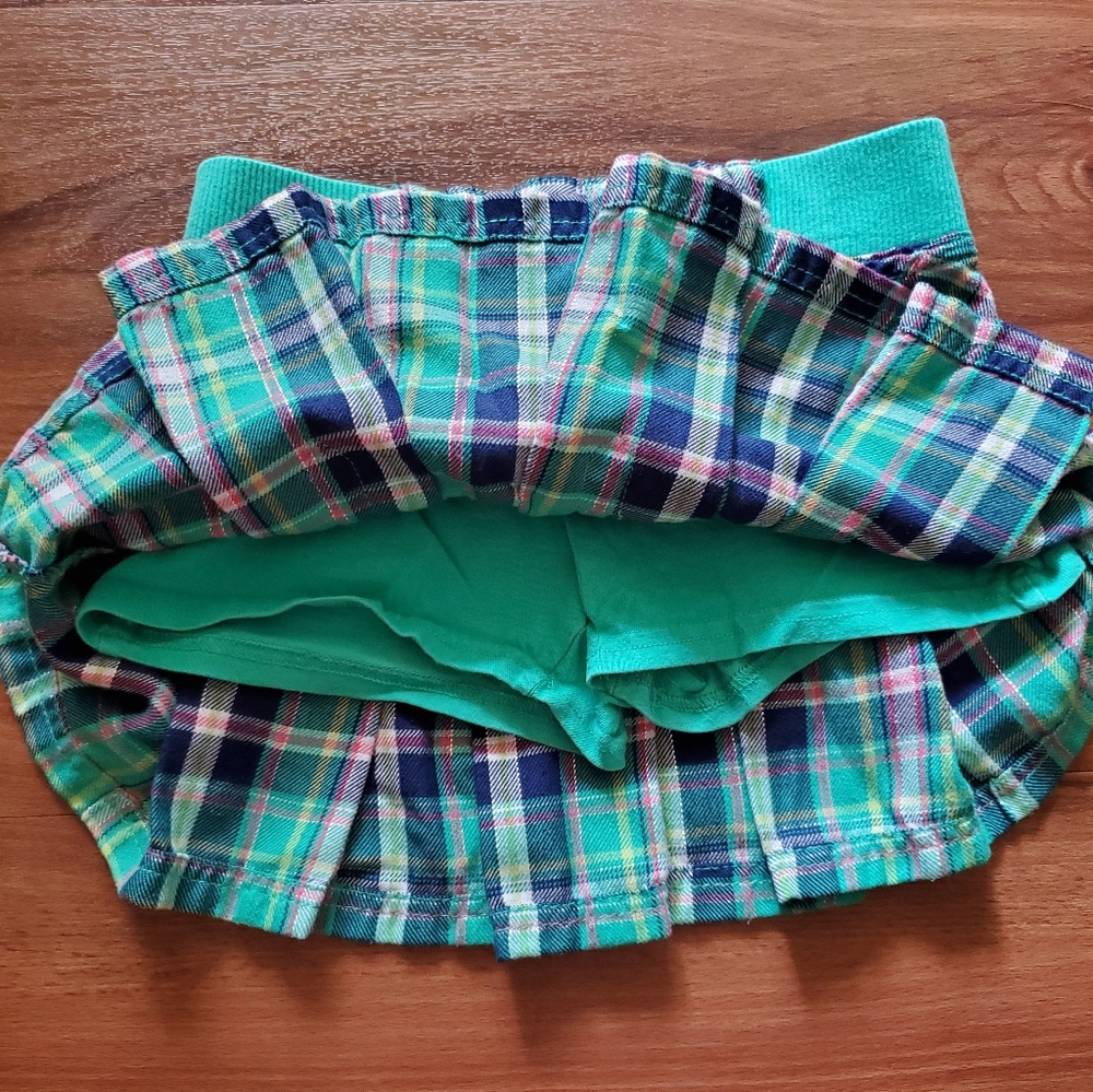 Basic Editions Pleated Skort - Picture 5 of 5